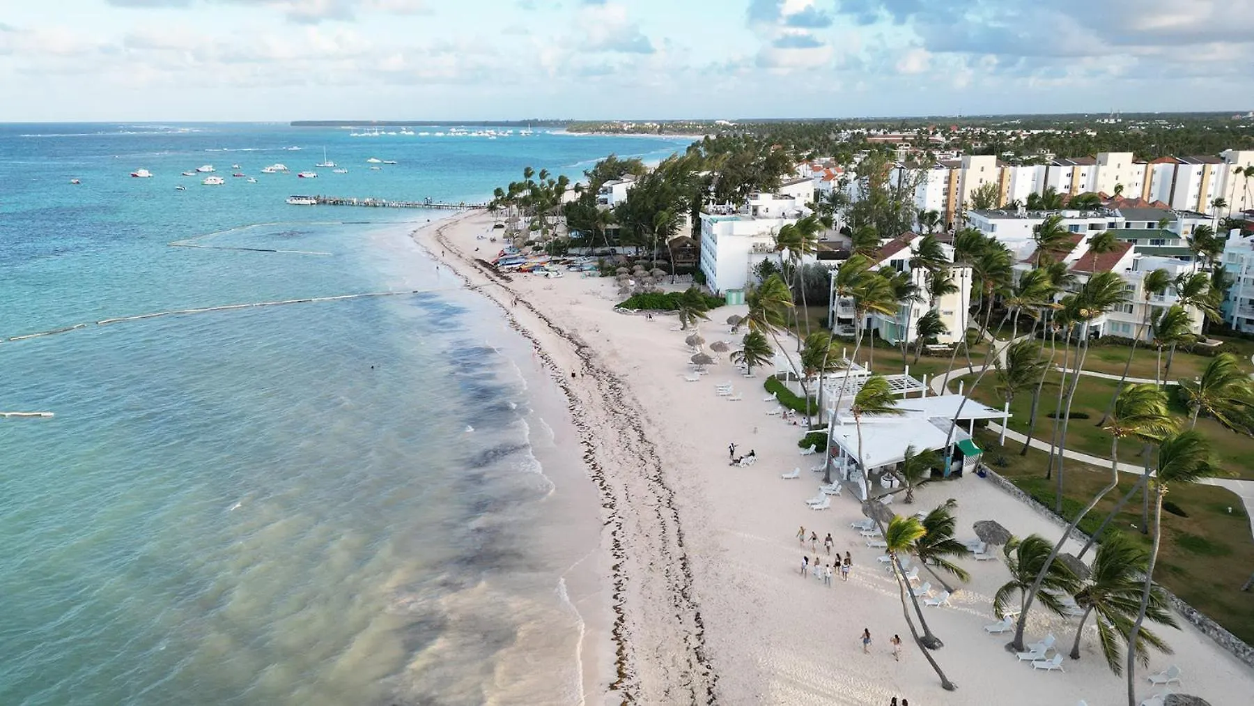 Tropical Relaxing 2 Bedroom Unit With Picuzzi Punta Cana Lejlighed