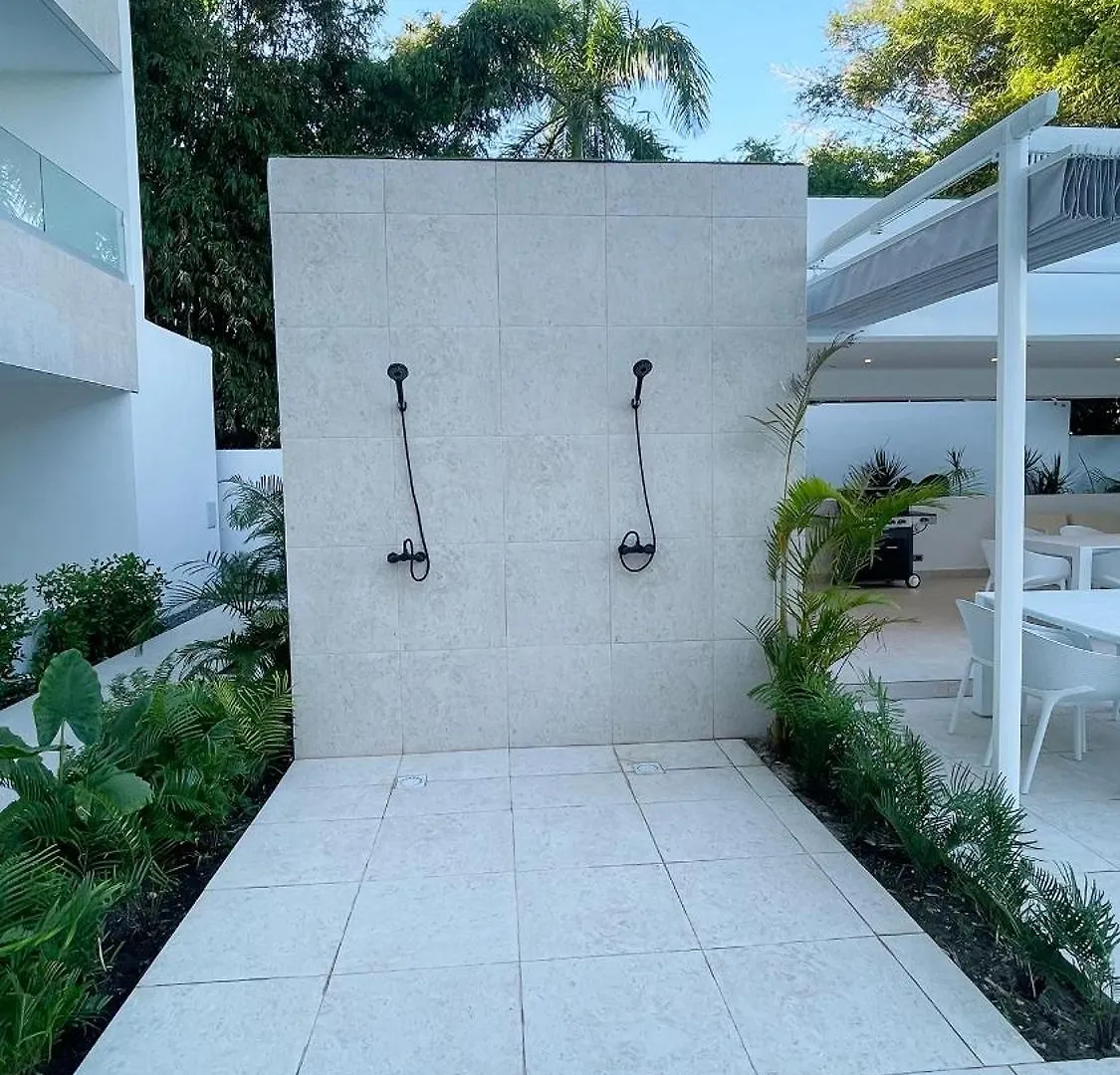 Tropical Relaxing 2 Bedroom Unit With Picuzzi Punta Cana Lejlighed